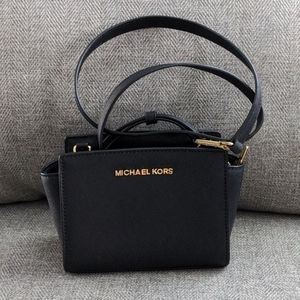 Michael Kors black mini Selma